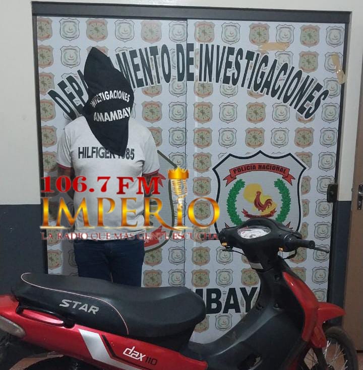 Policía detiene a un hombre con motocicleta robada en el barrio María Victoria