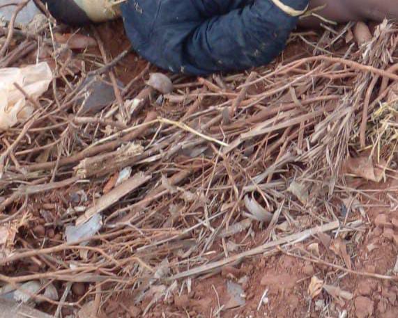 Identifican cadáver maniatado de pies y manos en un vertedero en la frontera