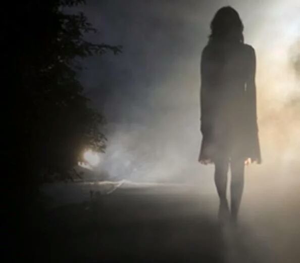 Hechos paranormales: La misteriosa mujer encargada